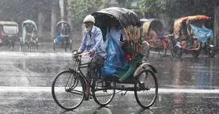 দেশের বিভিন্ন অঞ্চলে আজ বৃষ্টির সম্ভাবনা